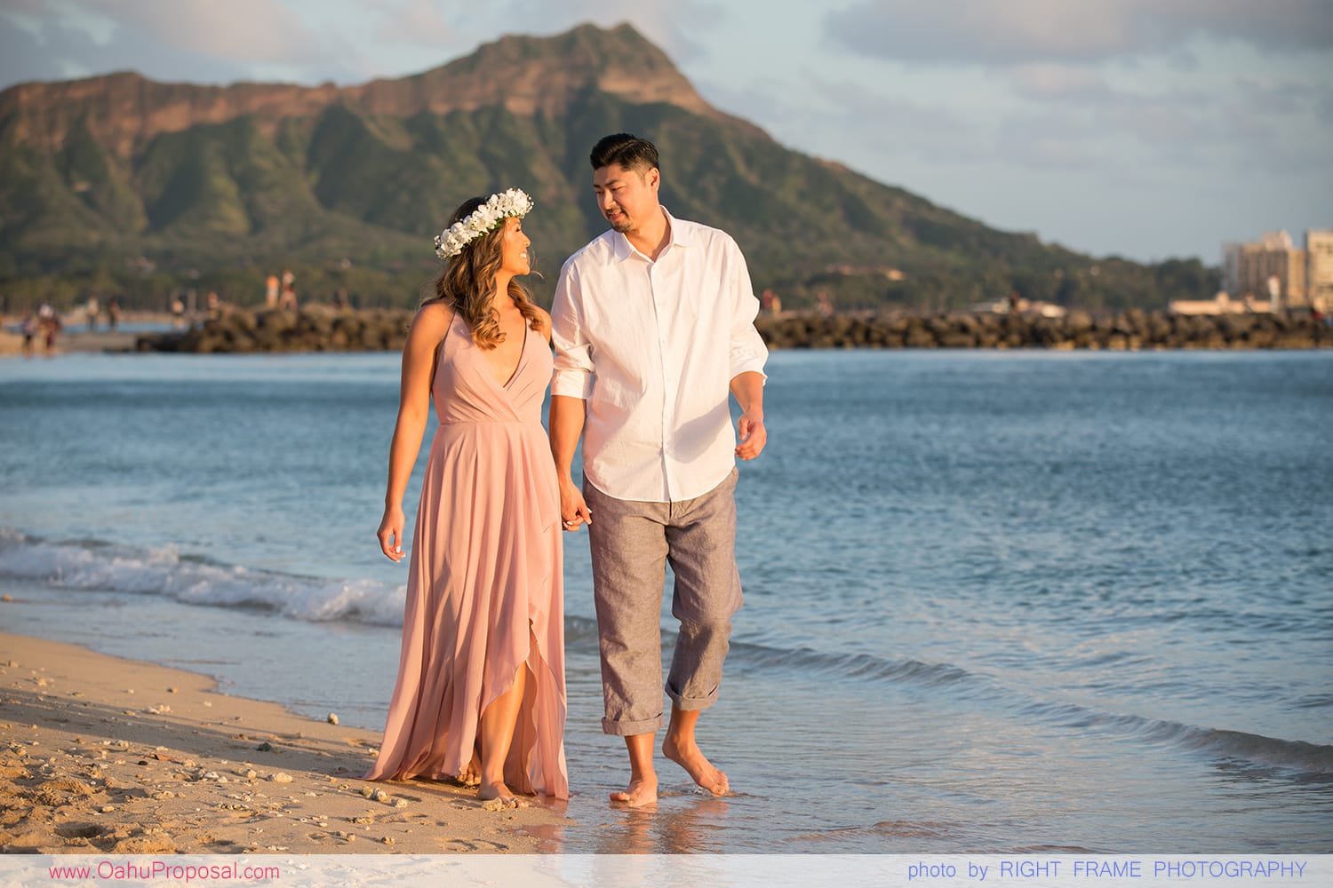 Oahu Engagement Photos Ideas Hawaii Honolulu Photographer
