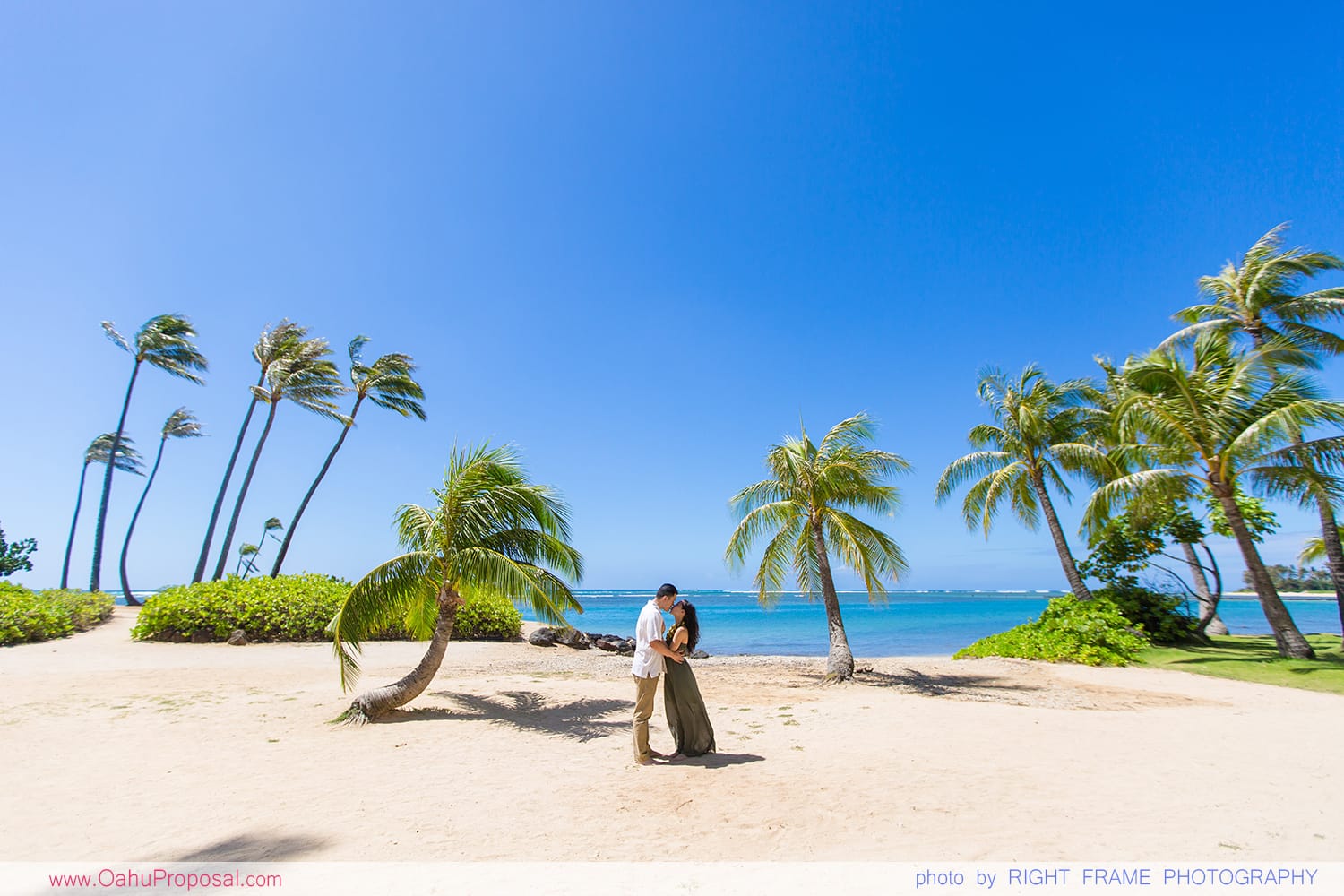 Oahu Engagement Photos Ideas Hawaii Honolulu Photographer Kahala Hotel