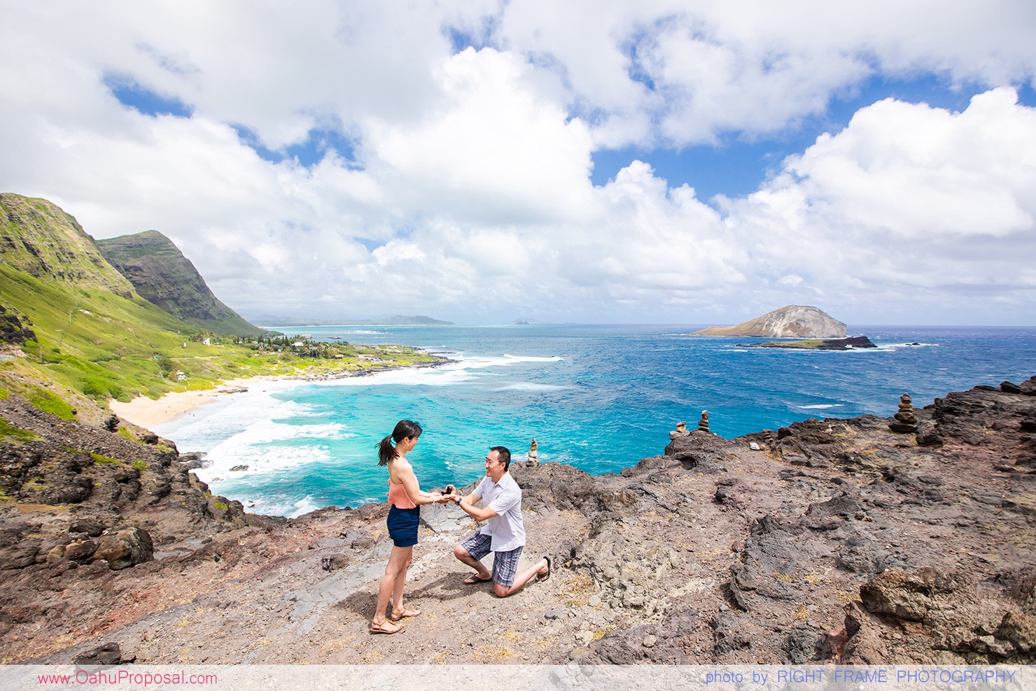 Engaged in Hawaii Oahu Proposal Photographer Makapu'u Point Lookout