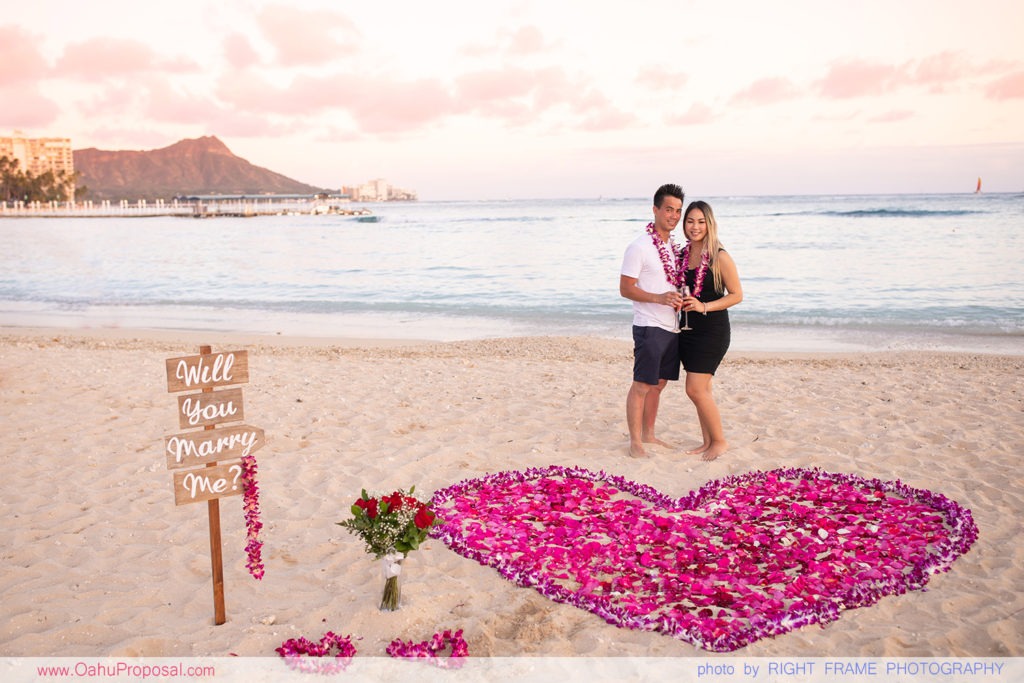 Romantic Proposal In Waikiki Beach Oahu Hawaii Hawaii Proposal Photographer 4965