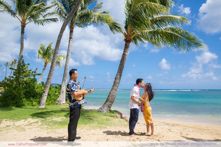 private photographer for proposal oahu hawaii
