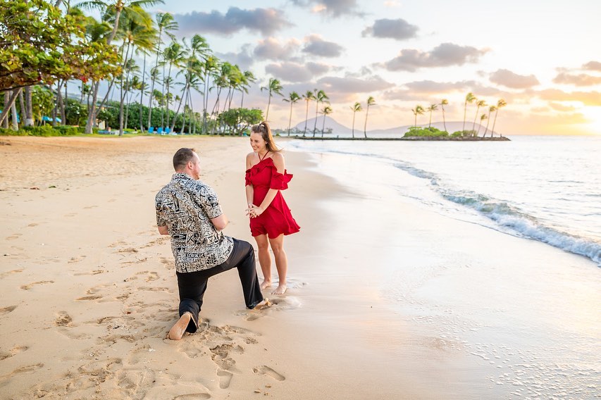 Kahala Beach Hotel proposal Oahu Hawaii Honolulu